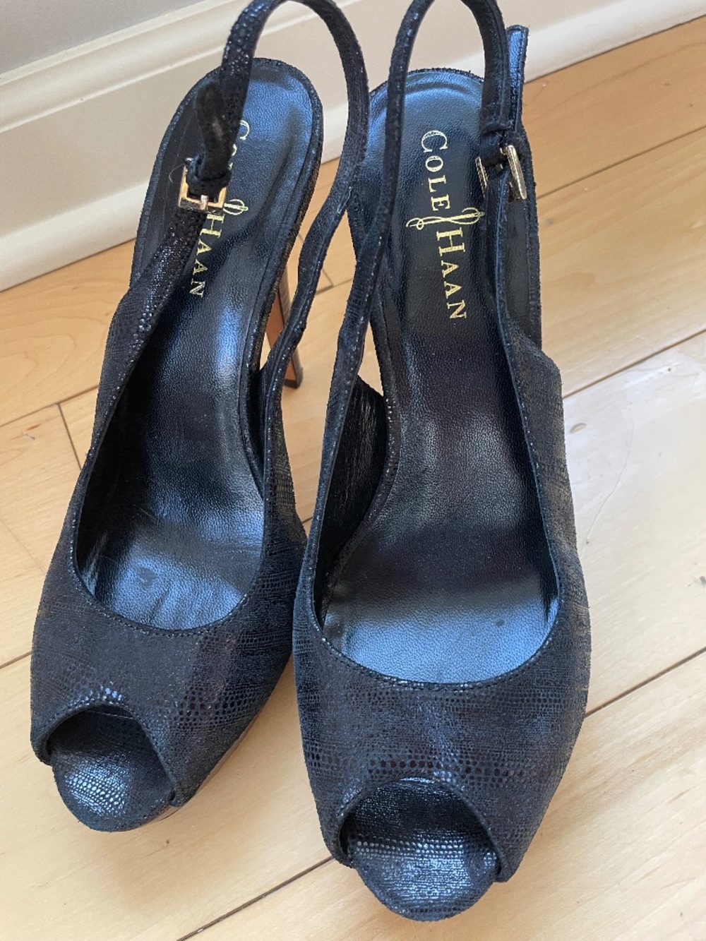Cole Haan Peep toe Herls